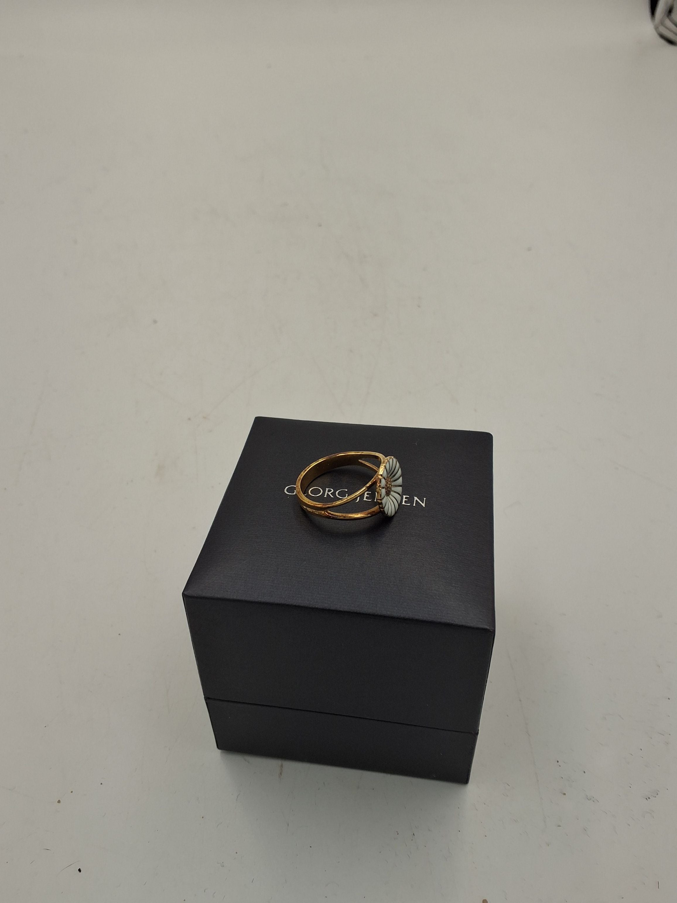 Georg Jensen Daisy ring